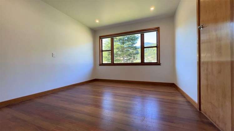 76 Hampden Street Picton_5