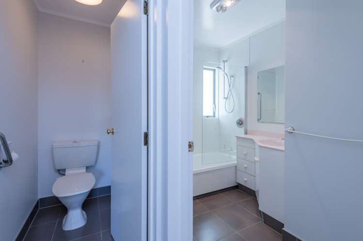 31a Tyree Drive Stoke_13