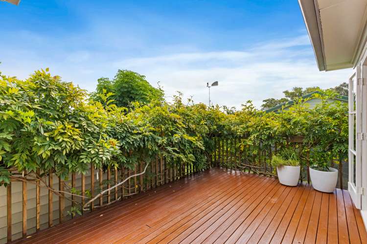 4b Lancaster Road Beach Haven_18