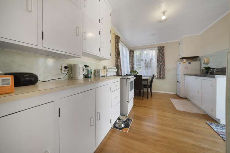 18 Moheke Avenue Roslyn_8