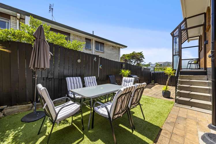 2/54 Luton Avenue Sunnyhills_19