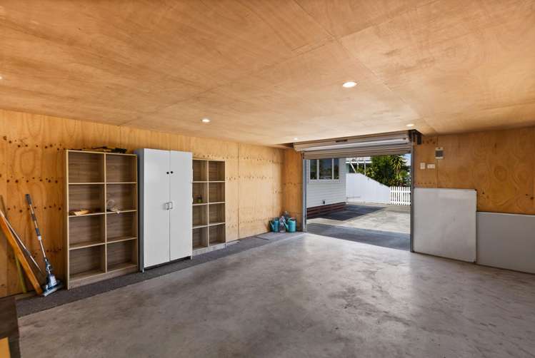 6 Kauri Street Taradale_15