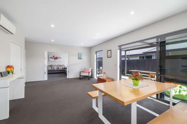 8 Bennington Way Wigram_5