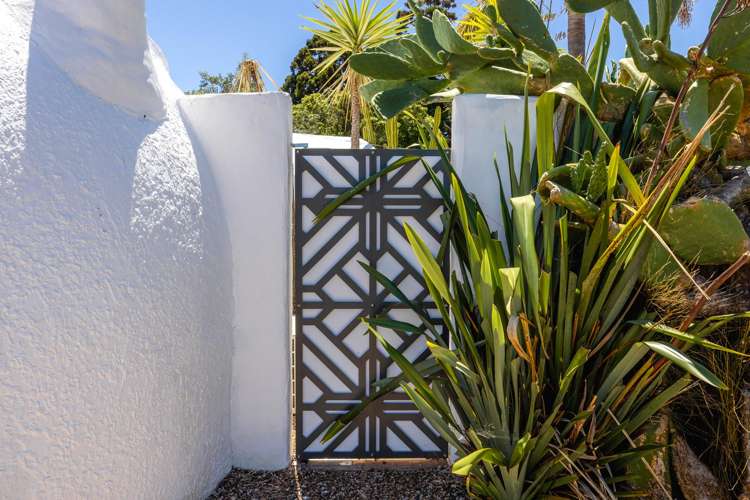 498 Sea View Road Onetangi_30