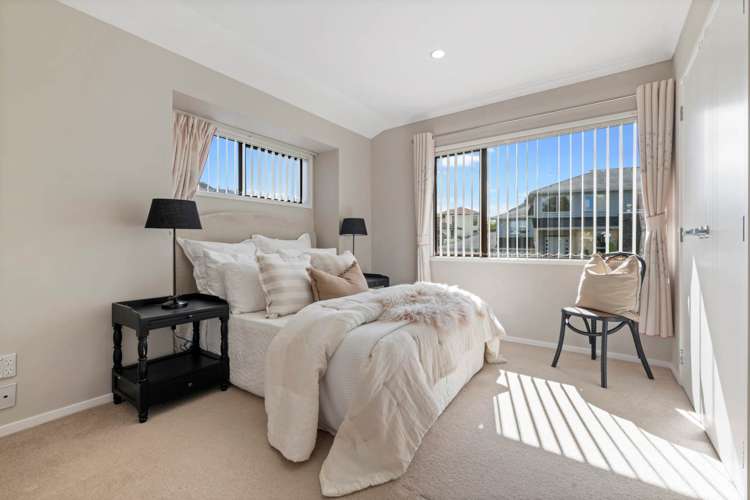 15 Lucca Crescent Flat Bush_18