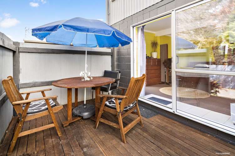 2/65 Cliff View Drive Green Bay_5