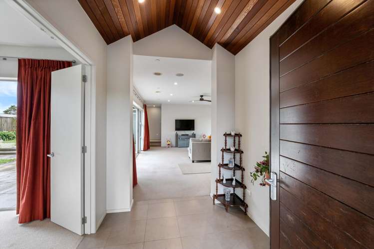 4 Links Drive Waiwhakaiho_3