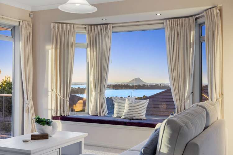 12 Aurora Avenue Welcome Bay_2