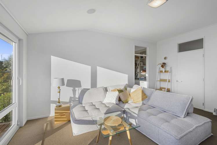 35 Ridgens Road Darfield_13