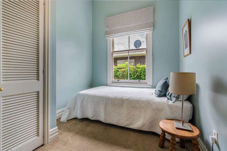 12 Cheltenham Road Devonport_57