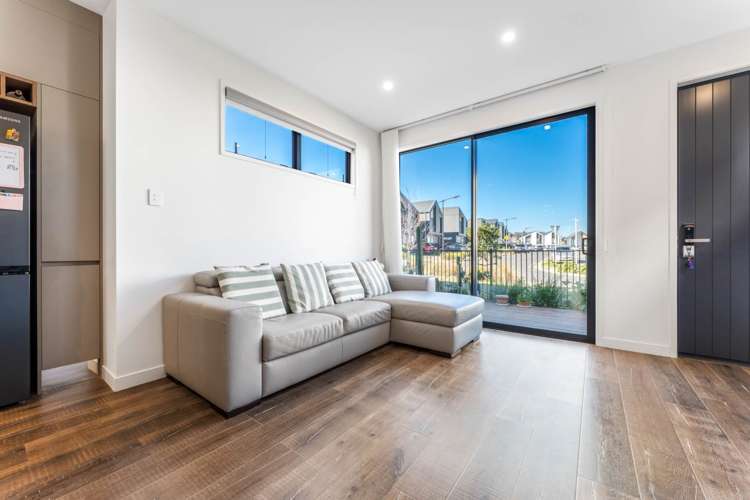 16 Whakanoho Road Westgate_9