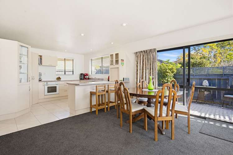 5A Douslin Place_5