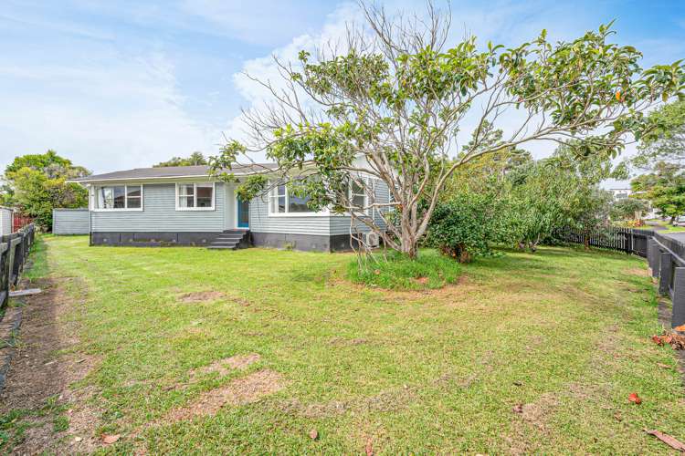3 Chisholm Place Mangere East_14