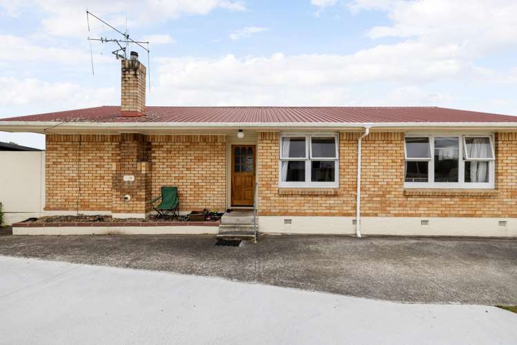 1/19 Greta Street Glenview_4