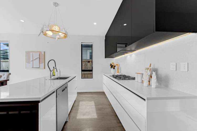 21 Paripari Street Flat Bush_7