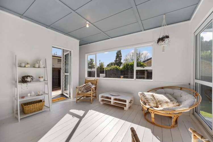 8a Youngs Road Papakura_5