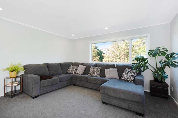 2 Atua Street Johnsonville_10