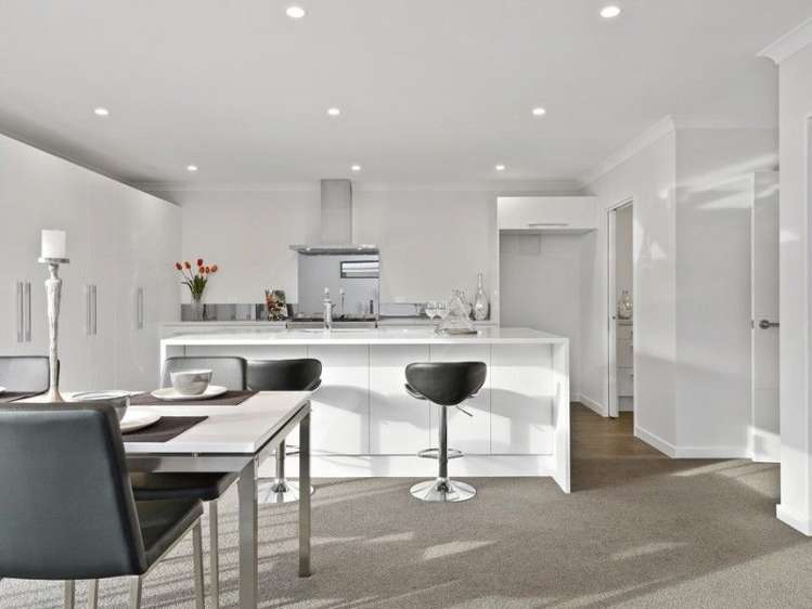 8 Gunns Crescent Cashmere_9