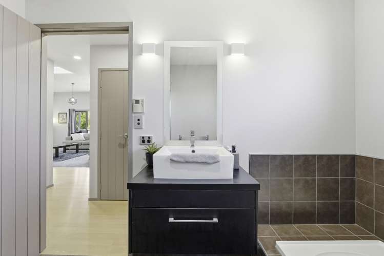 68 Parkdale Drive Aramoho_13