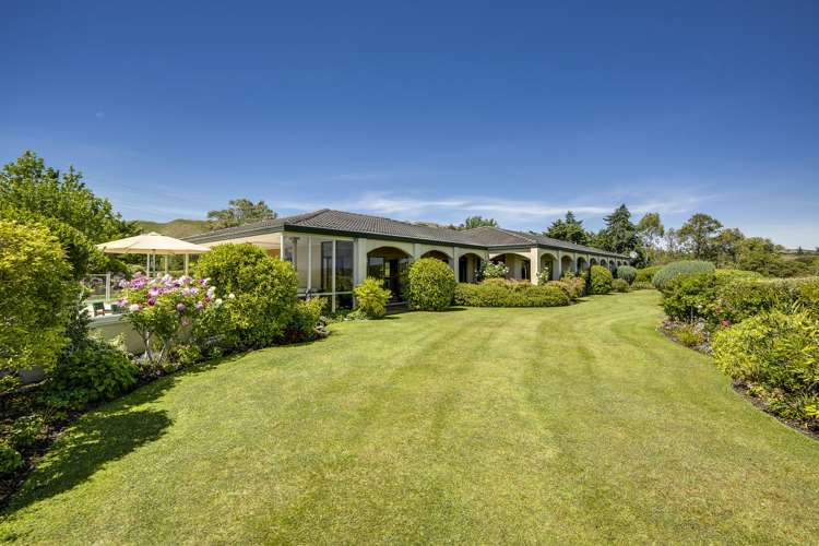 154 Te Mata Peak Road Havelock North_25