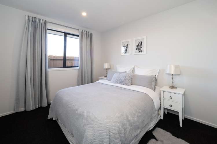 13 Geoff Geering Drive Netherby_13