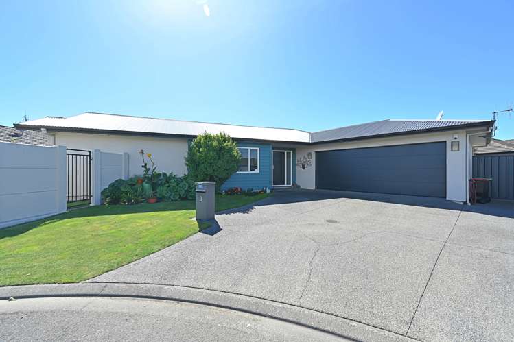 3 Somes Place Poraiti_19