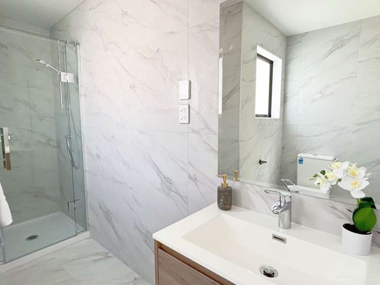 34d Fruitvale Road New Lynn_17