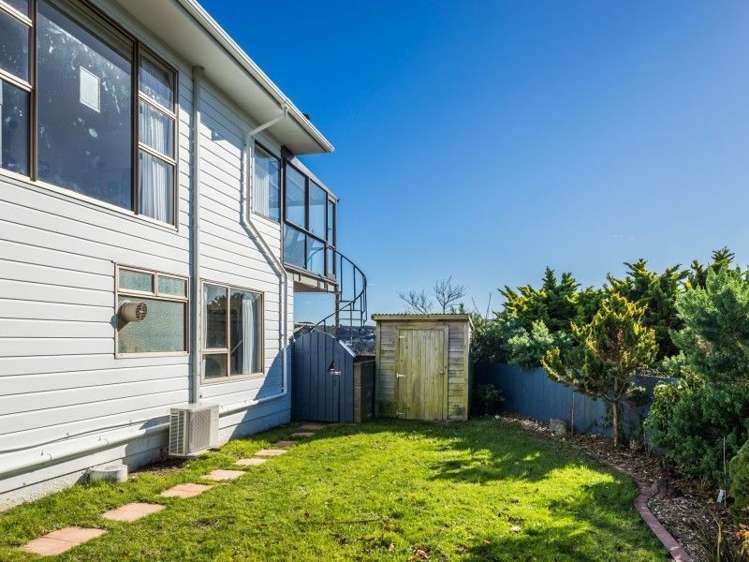 1 Beavis Lane Karori_12