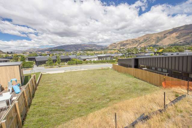 70 Kirimoko Crescent Wanaka_3