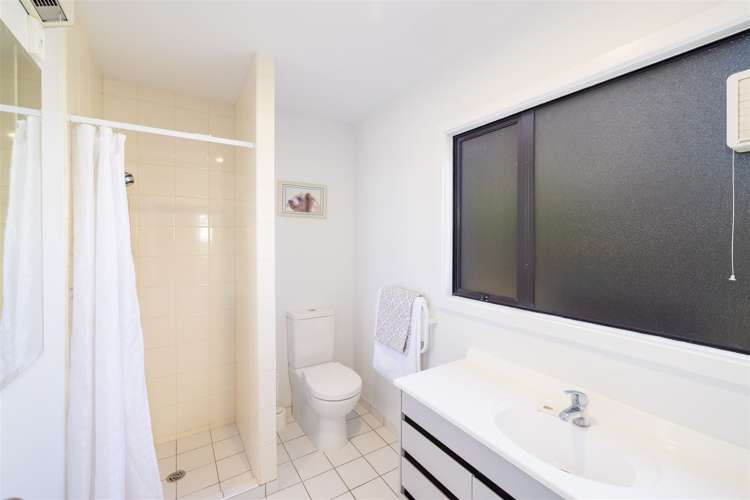 14 Harbour View Terrace Cass Bay_19