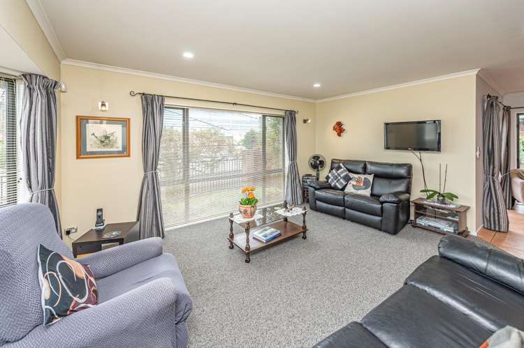 74 Peakes Road Springvale_7
