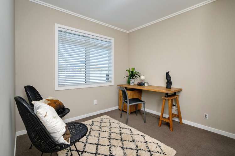 8 Te Heipora Place Havelock North_13