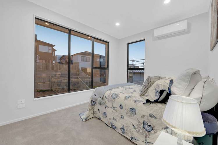 14 Alluvial Street Flat Bush_17