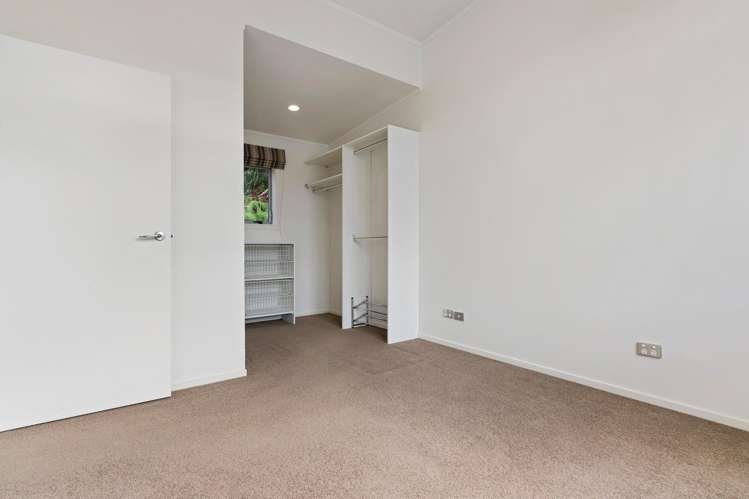 29/3 Wagener Place_5