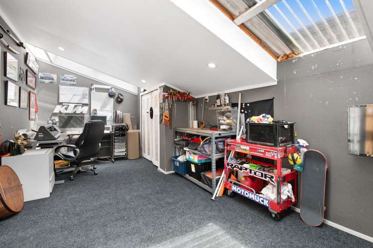 73 Gledstane Road Stanmore Bay_13