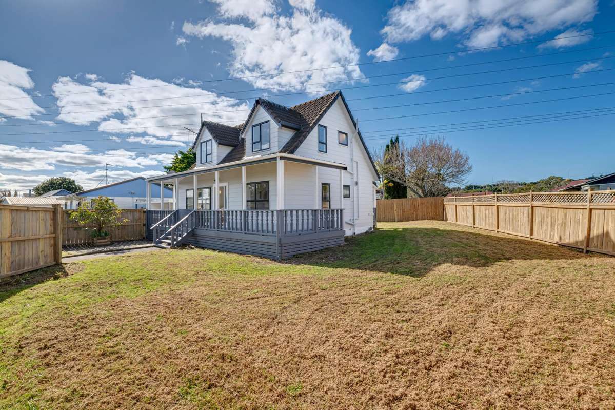 1/107 Santiago Crescent_0