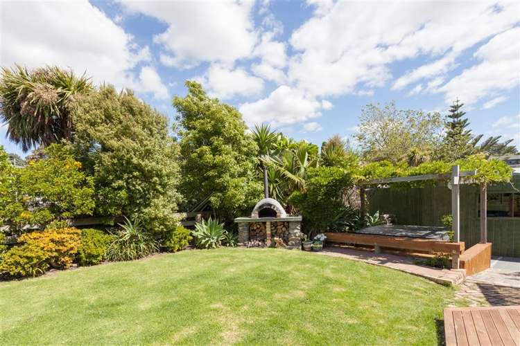 227 Tony Avenue Thames_26