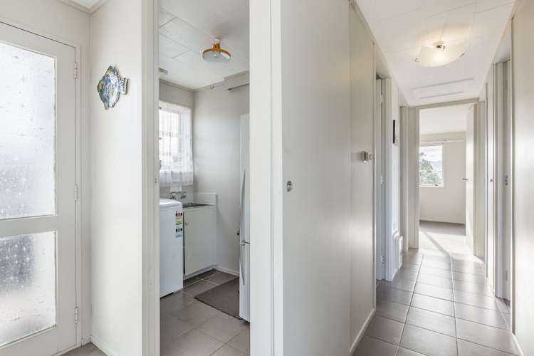 10 Darroch Slope Omaha_18