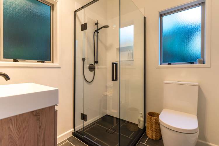 116 Fairview Crescent Omiha_16