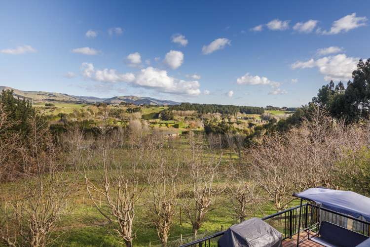 106 Pacific Drive Fitzherbert_22