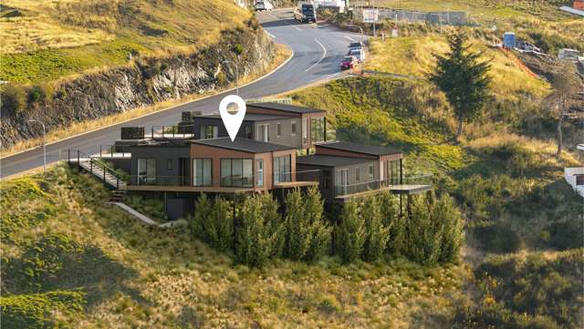 3/66 Middleton Road Queenstown_2