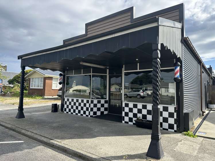 74 Hampden Street Hokitika_19