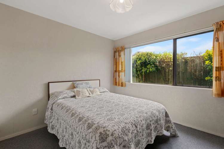 2/191 Malfroy Road Utuhina_5