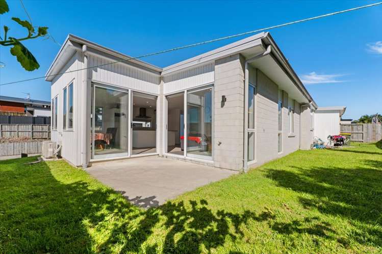 9 Queen Palms Road Te Puke_13