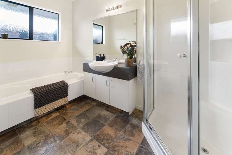 39 Aldinga Avenue Stoke_21