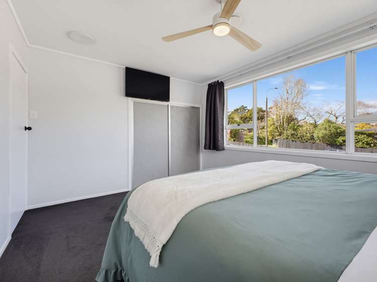 2 Bromley Place Westown_15