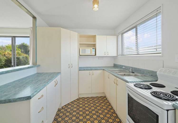 41 Gibson Drive Hornby_5