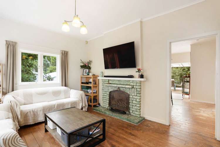 53 Woodside Road Massey_3