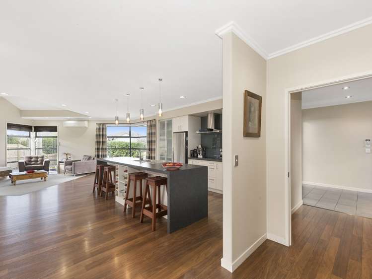 1 Somerton Drive Huntington_7