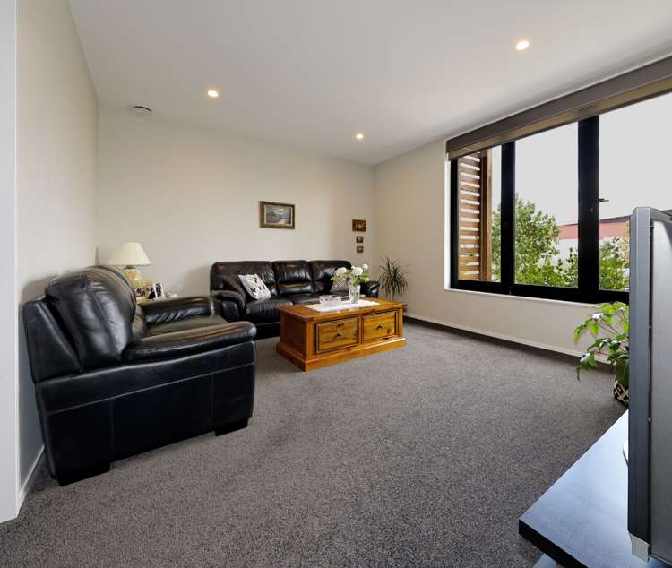 60 Squadron Drive Hobsonville_2